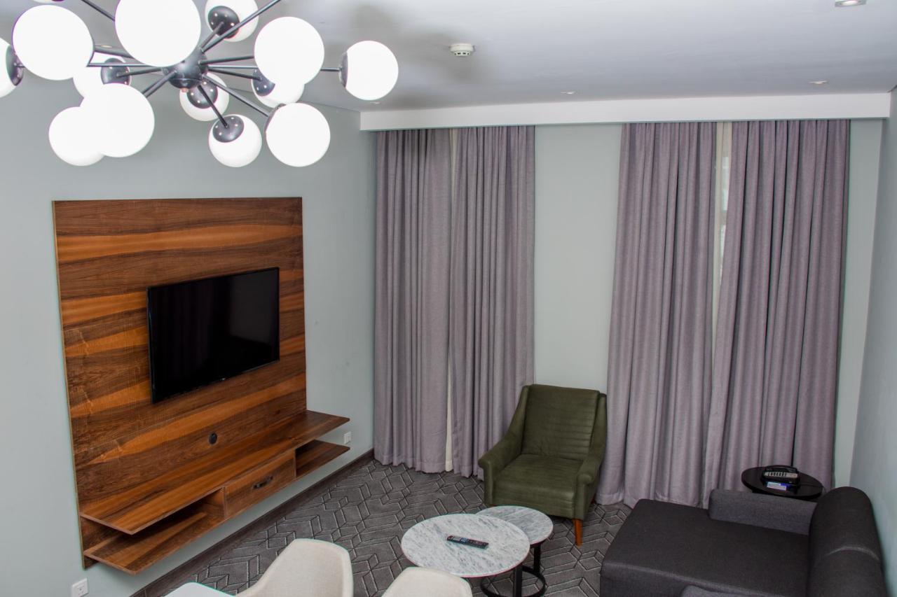Radisson Lagos Ikeja Εξωτερικό φωτογραφία